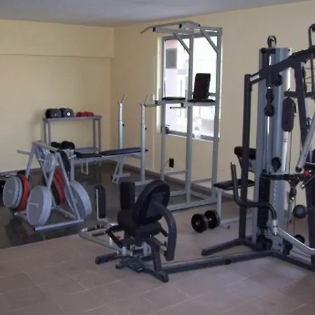 فندق Atm Center 2*