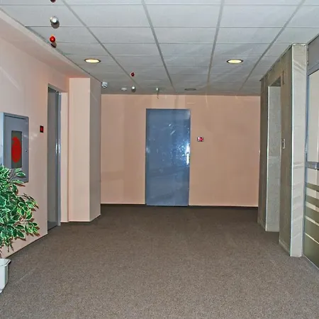 Atm Center فندق
