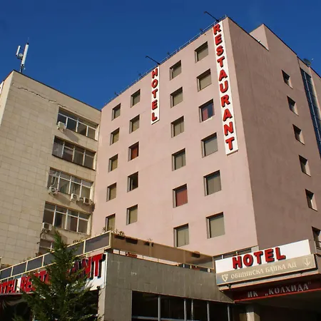 Хотел Atm Center